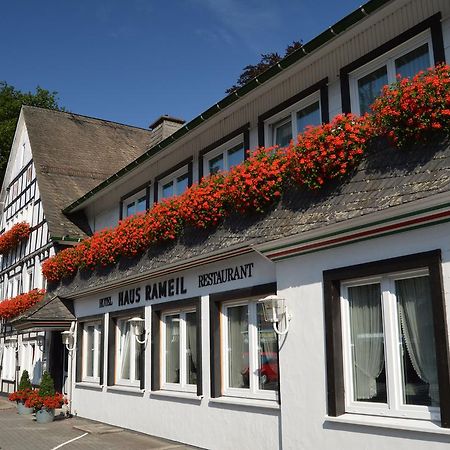 Hotel Haus Rameil Lennestadt Eksteriør bilde